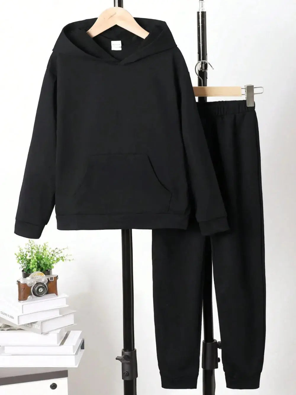 64e7e7c8-a4fd-49c5-a2af-d5aa9e0467bb-Max